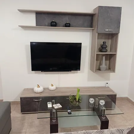 Angela's Seaview Apartament