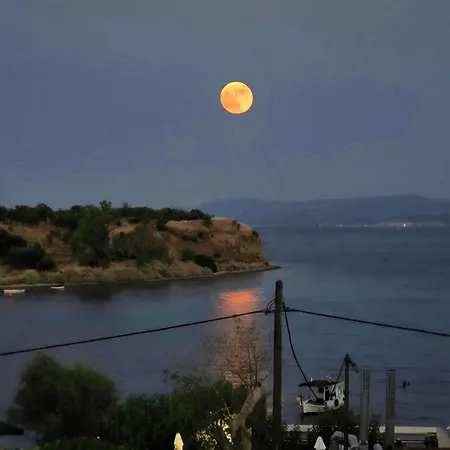 Apartament Angela's Seaview Chalkida